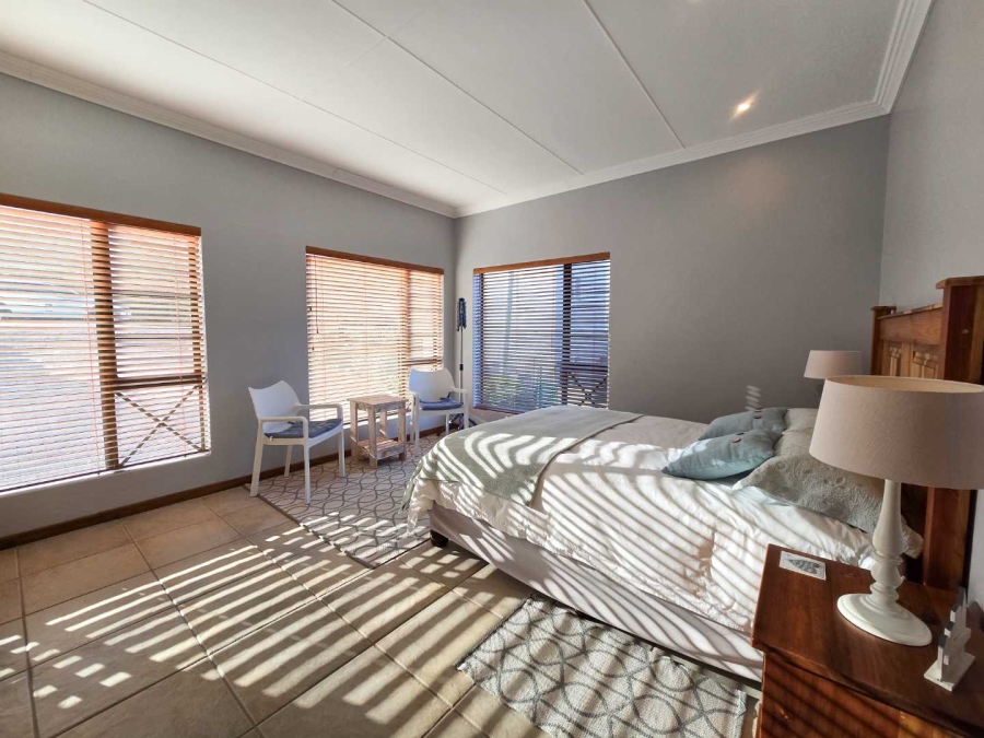 4 Bedroom Property for Sale in Jongensfontein Western Cape